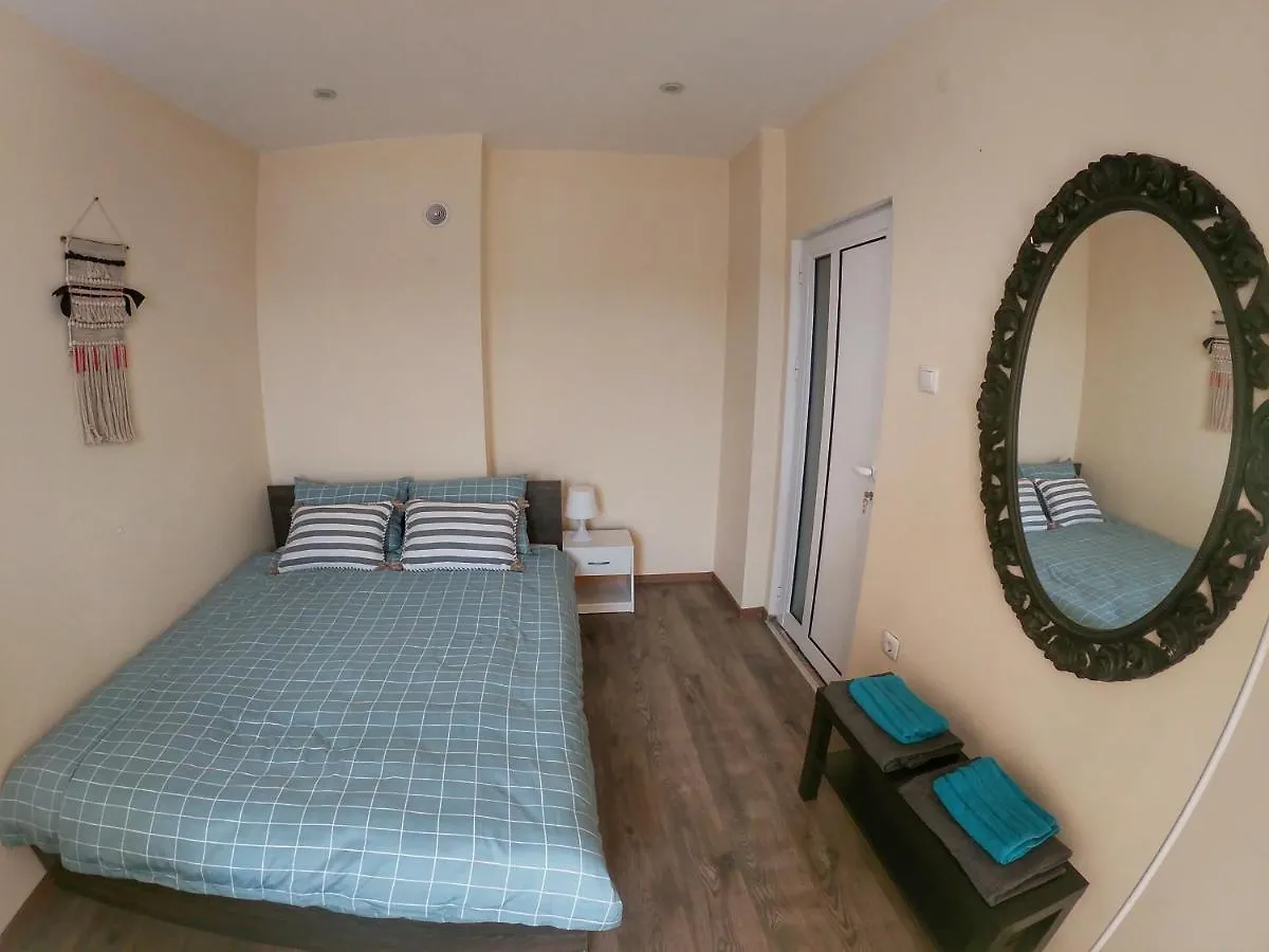 Апартаменты By The Cathedral - Top Center - 2 Bedroom Flat Варна